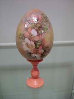 Яйцо пасхальное "Яблоневый цвет".